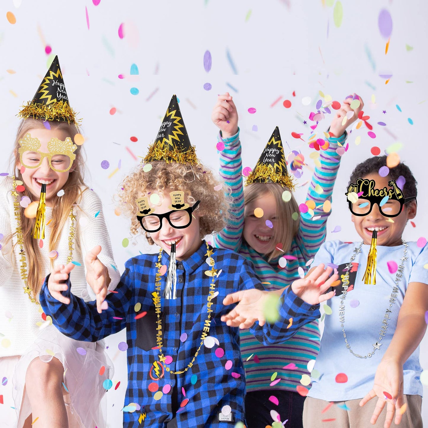 60 Pcs 2025 New Years Eve Party Supplies Decorations Kit Happy Headband Bulk Glasses Cone Hats Necklace Blowout for New Years Favor
