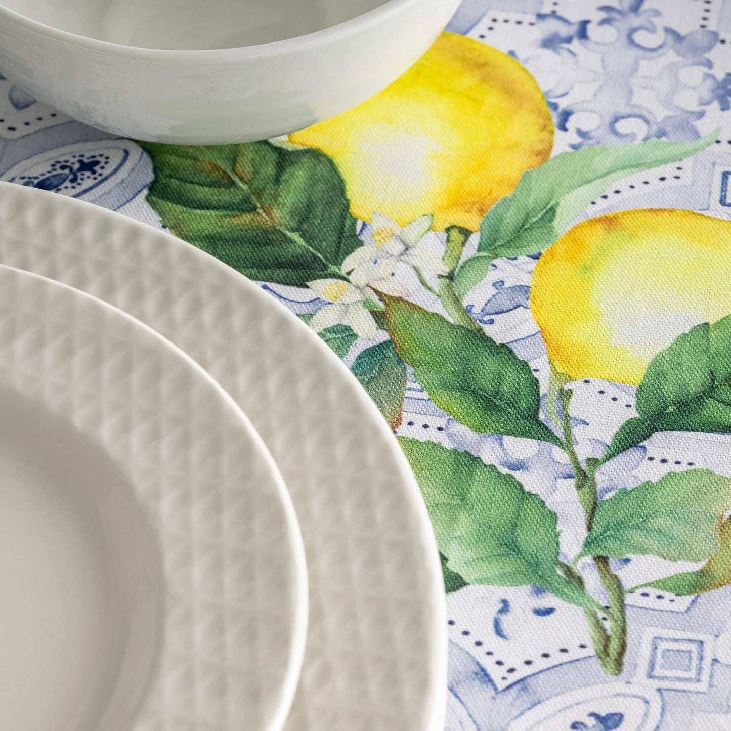 Maison d' Hermine Table Cloth Round Table 100% Cotton 63 Round Inches Tablecloth Reusable Decorative for Dining Kitchen Room Farmhouse Home Gifts for Mothers Day Spring Summer - Citrus