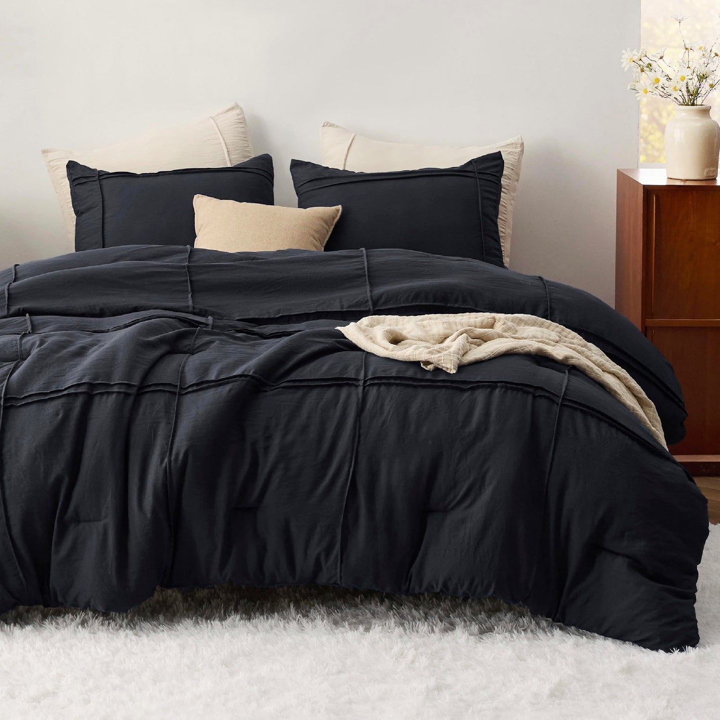 Bedsure California King Comforter Set with Sheet - 4 Pieces Soft Black Bedding, Grid Pinch Pleat, All Season Lightweight Fluffy Bed Set with Solid Boho Comforter, Pillowcases & Sheet