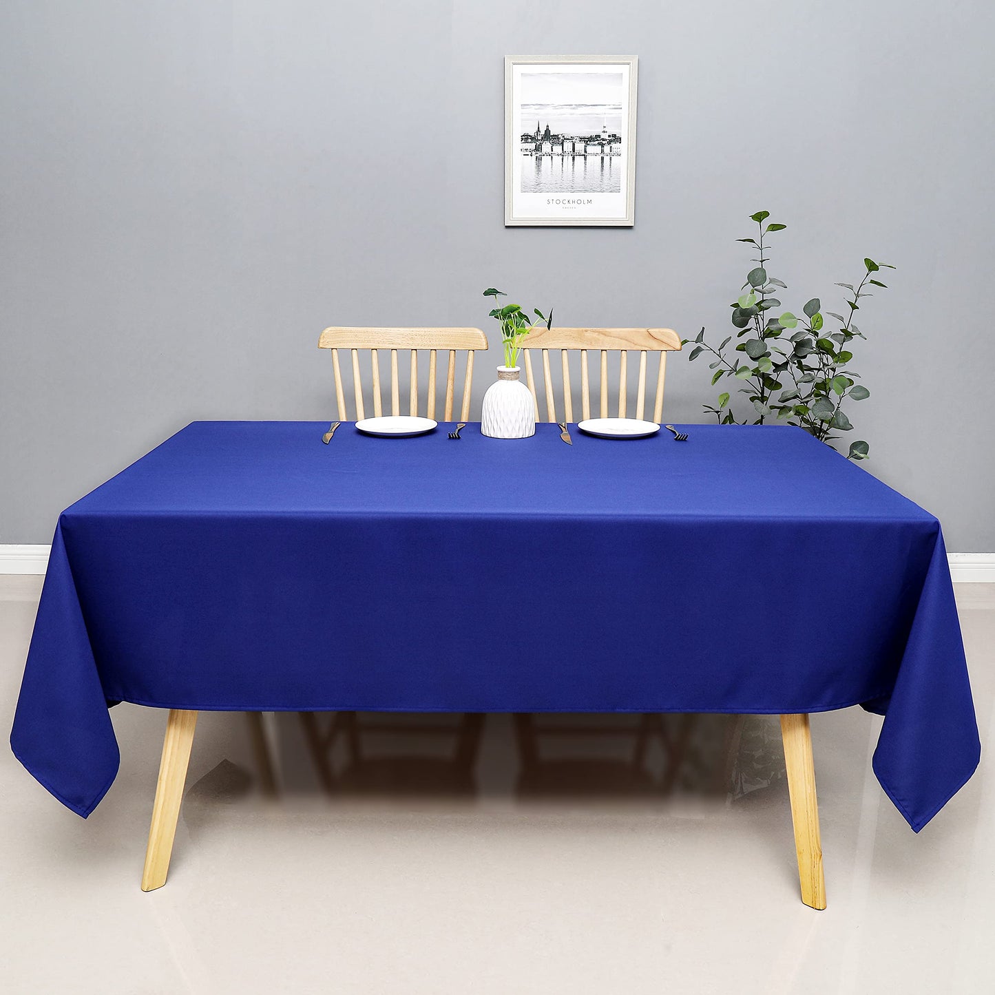 Wewoch Royal Blue Rectangle Tablecloth Water Resistant Washable Polyester Table Cloth for Dining,Kitchen, Parties Weddings and Outdoor Use 52 Inch by 70 Inch