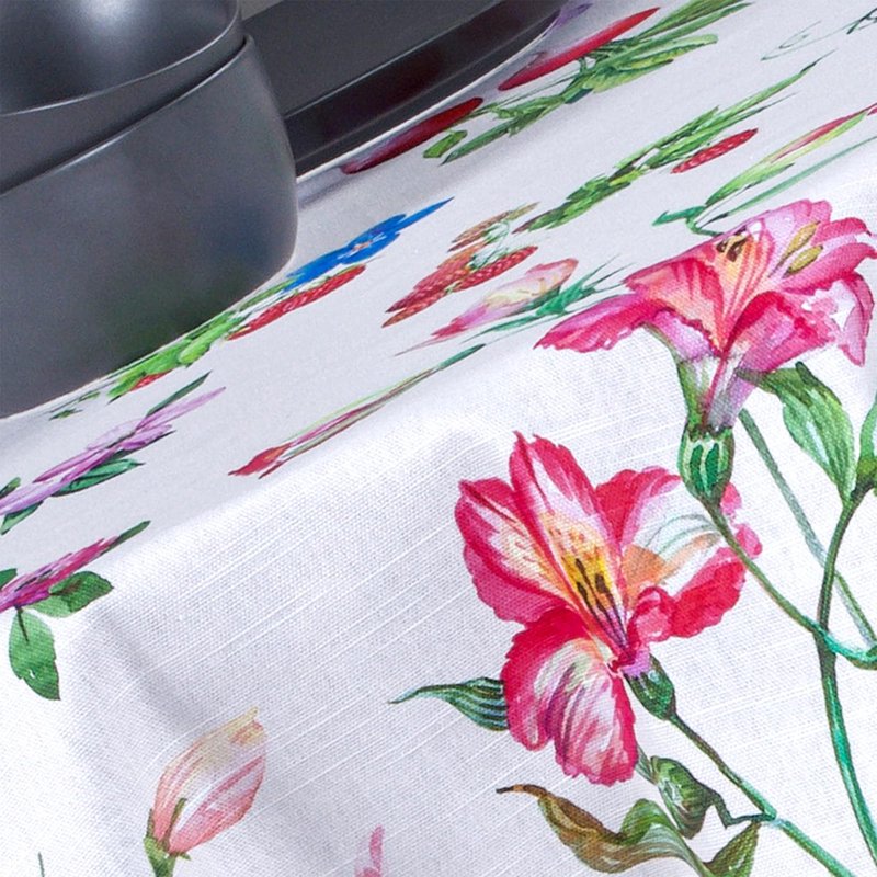 Maison d' Hermine Table Cloth Round Table 100% Cotton 69 Round Inches Tablecloth Reusable Decorative for Dining Kitchen Room Farmhouse Home Gifts for Mothers Day Spring Summer - Giverny