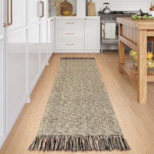 Collive Long Hallway Runners Rug 2.6x7, Farmhouse Washable Kitchen Runner Rug for Bedroom, Natural/Black Braided Woven Entryway Rug Low-Profile Front Door Floor Carpet for Laundry Bathroom Living Room