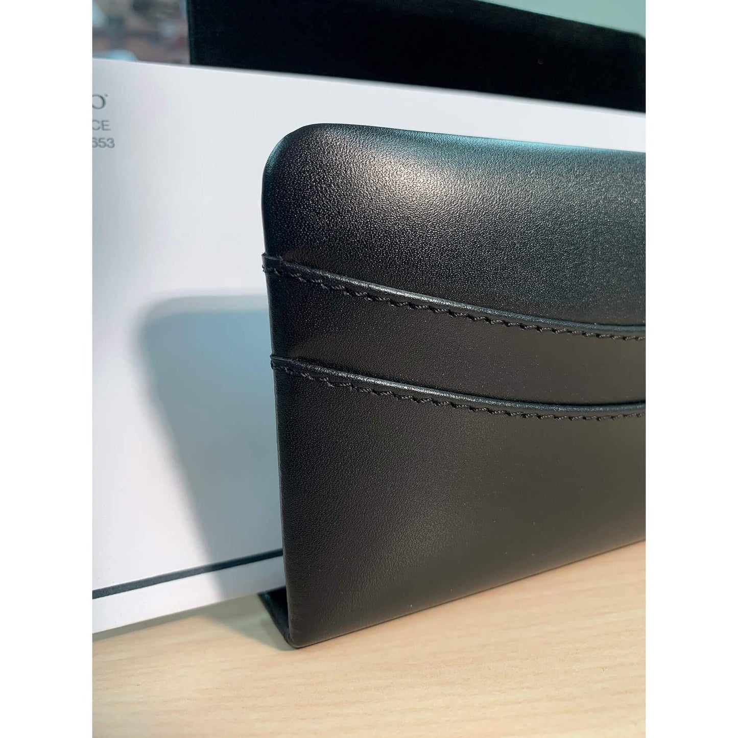 Dacasso Black Leather Letter Holder