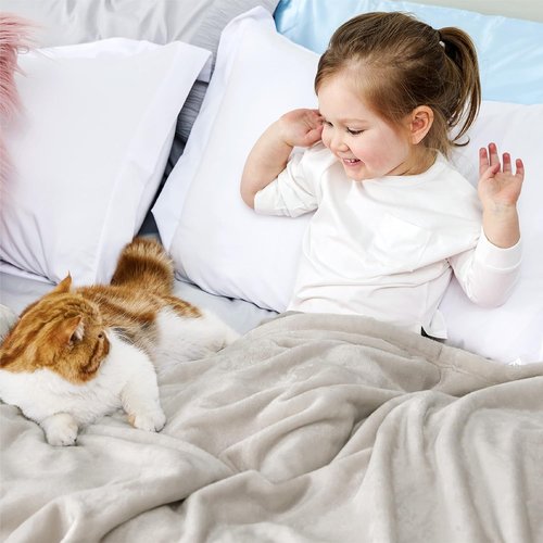 Bedsure GentleSoft Fleece Blanket - Cozy, Cute Throw for Kids | 43x55 Inches, Linen