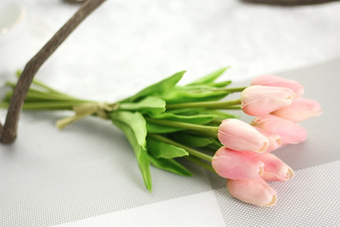 10 Eco-Friendly Light Pink Holland Tulip Artificial Flowers - Realistic Latex Decor for Christmas & Parties