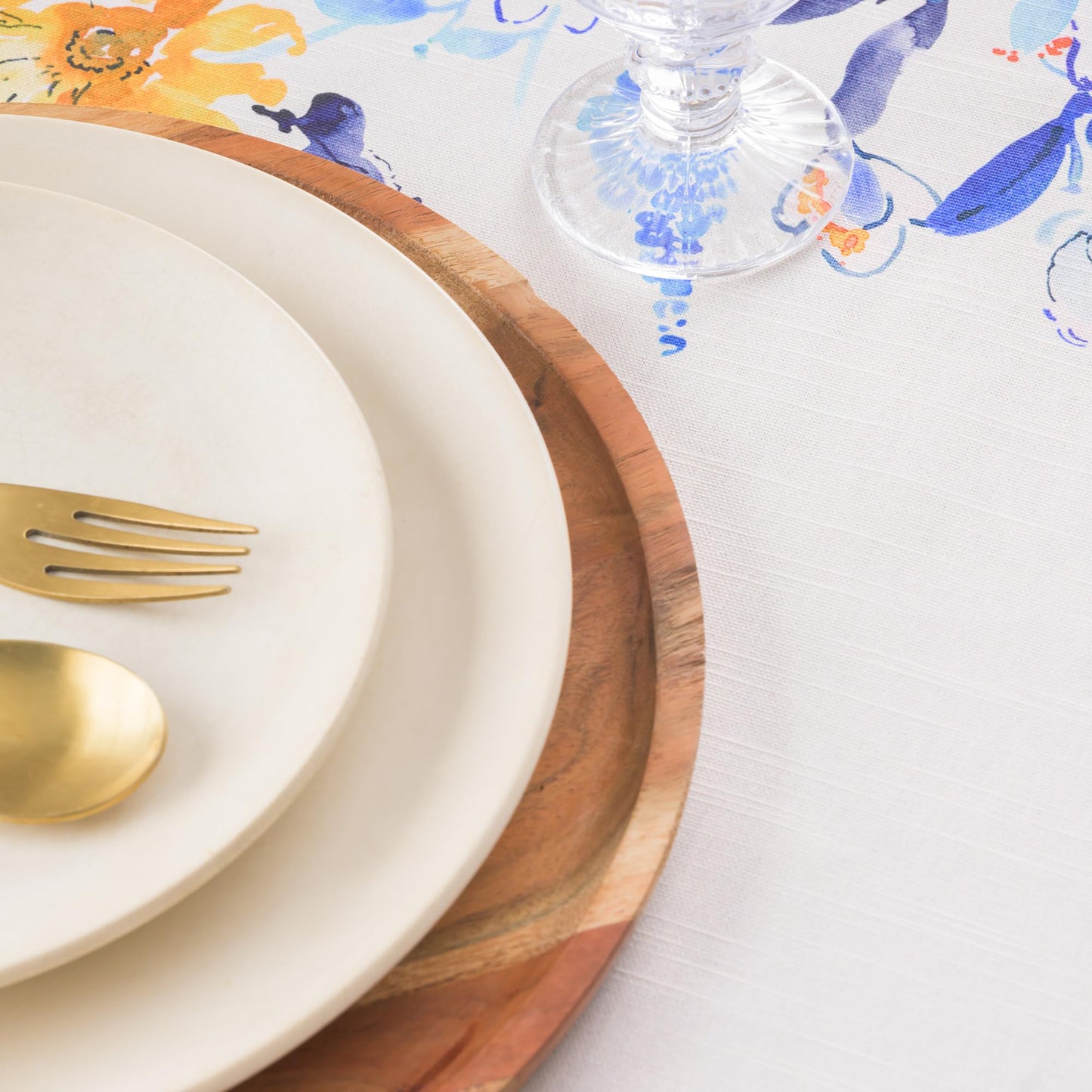 Maison d' Hermine Table Cloth Round Table 100% Cotton 69 Round Inches Tablecloth Reusable Decorative for Dining Kitchen Room Farmhouse Home Gifts for Mothers Day Spring Summer - Girassol