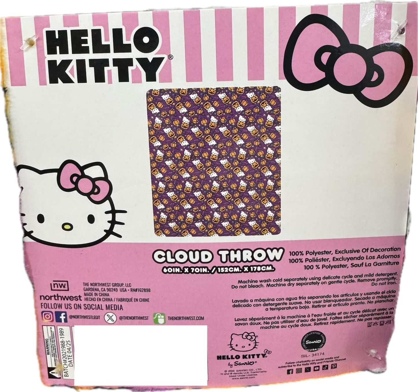 Northwest Hello Kitty Cloud Throw, Black Cheetah Pattern with Rainbows, 60" x 70"