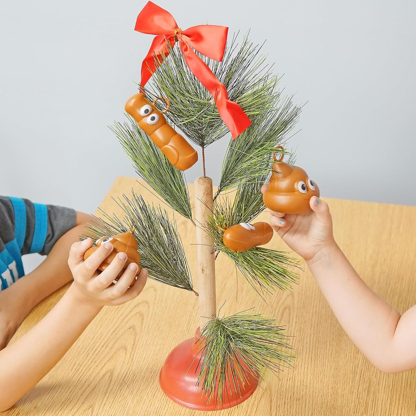 Redneck Plunger Christmas Tree - Funny Toilet Humor Holiday Gift for Adults