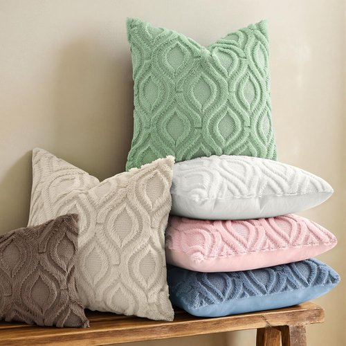 decorUhome Throw Pillow Covers - Soft Plush Faux Wool Beige | Set of 2, 18x18 Inch Square Accent Pillows for Living Room