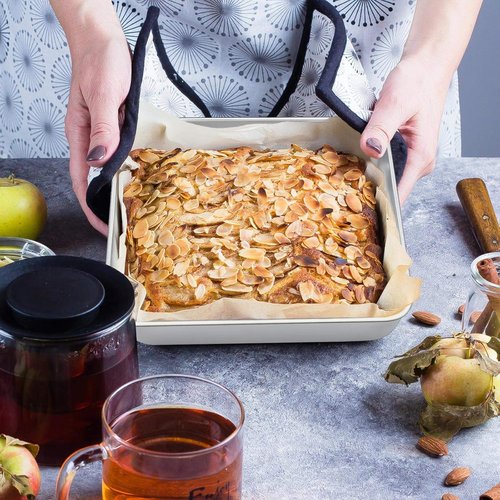 E-far 8 x 8-Inch Baking Pan Set - Stainless Steel Square Cake & Brownie Bakeware | Dishwasher Safe