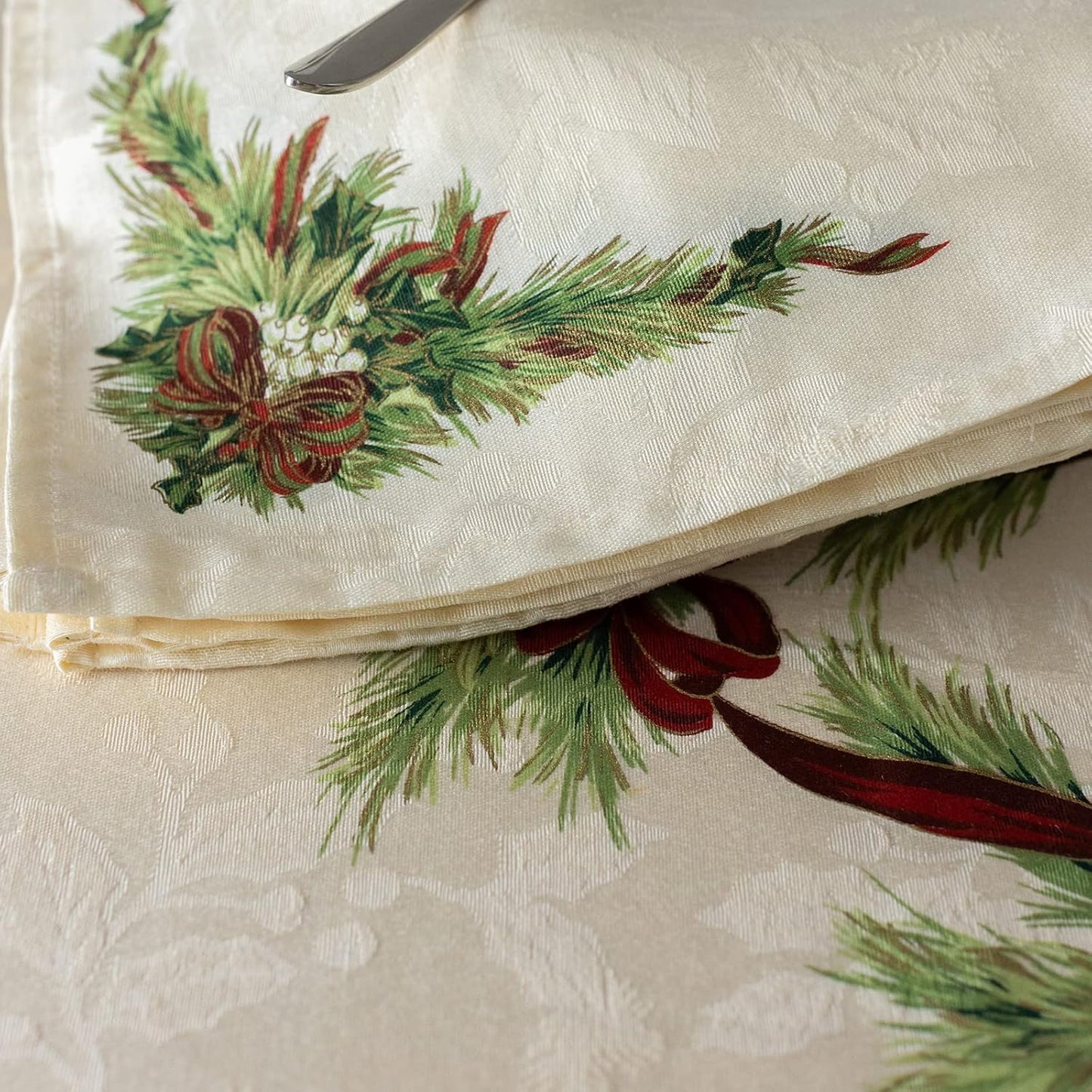 Christmas Ribbons Cloth Napkins Set of 4 | 19" Fabric Napkins for Holiday Table Decor