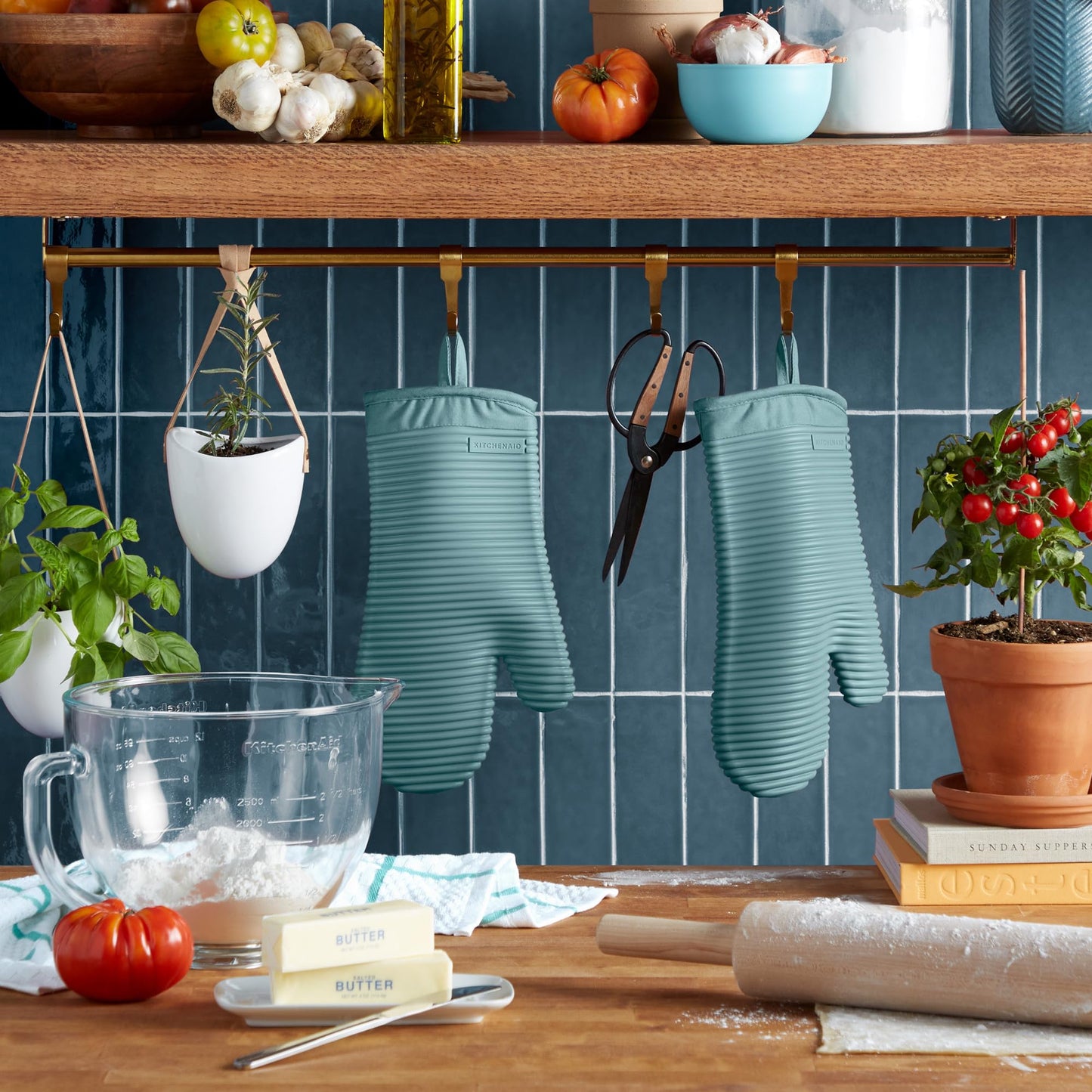 KITCHENAID Ribbed Soft Silicone Oven Mitt 2-Pack Set, 7.5"x13", Mineral Water Aqua