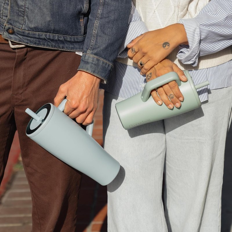 BrüMate Era 30 oz Tumbler with Handle & Straw | 100% Leakproof Insulated Water Bottle Tumbler with Lid & Flexible SoftSip Straw | Made of Stainless Steel | Cup Holder Friendly | 30oz (Primrose)