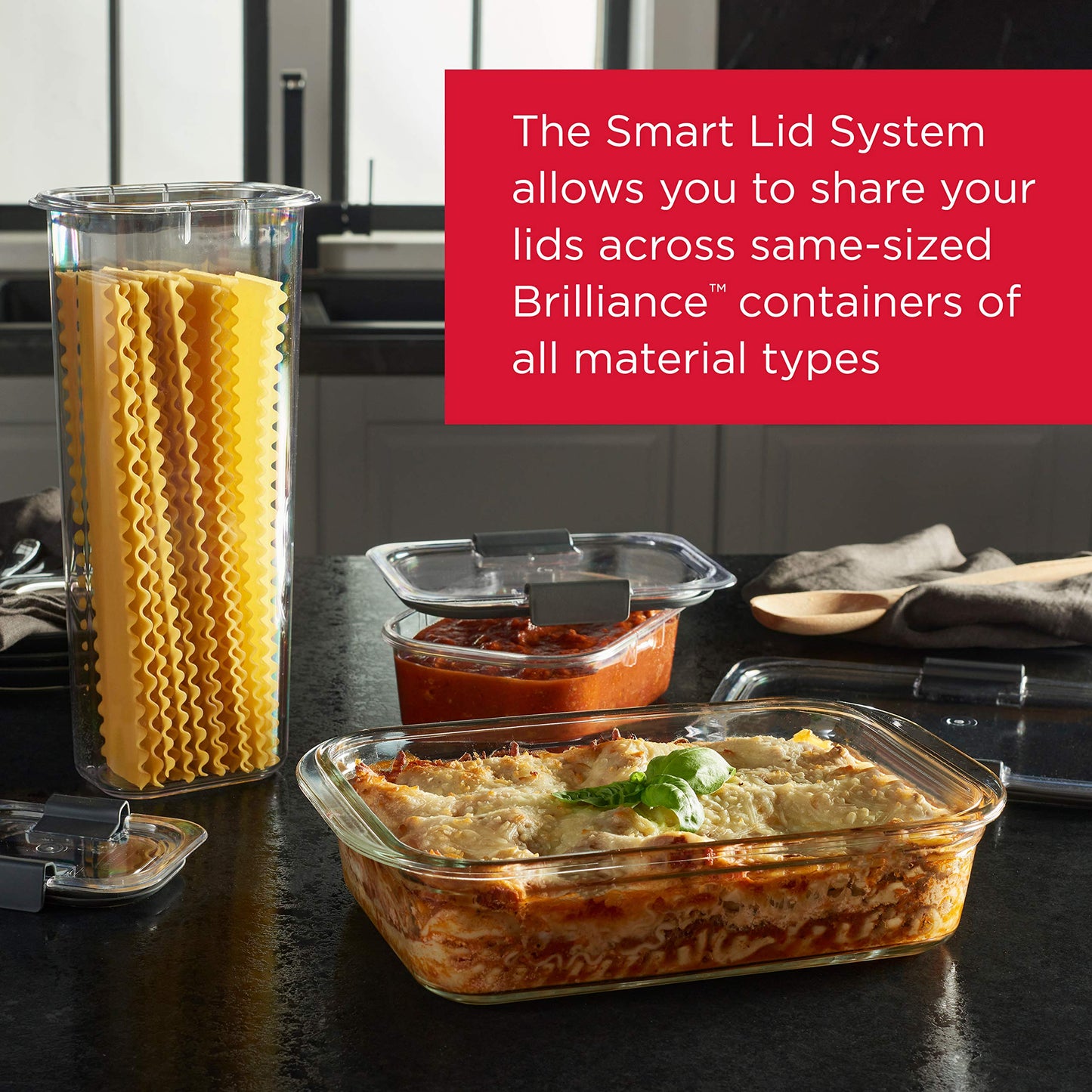Rubbermaid Brilliance Glass Storage 4.7-Cup Food Containers with Lids Set of 3 Clear