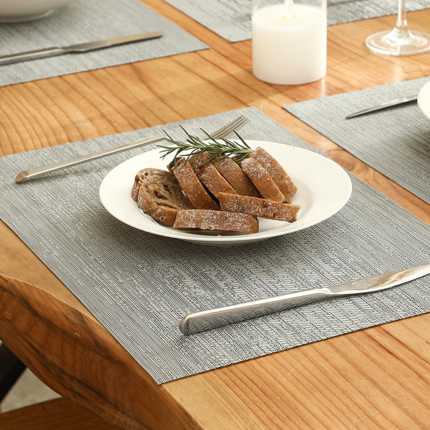 Leetaltree Grey Placemats, Heat Resistant Non-Slip Place mats for Dining Table, Washable Durable PVC Vinyl Woven Table Mats (Set of 20)