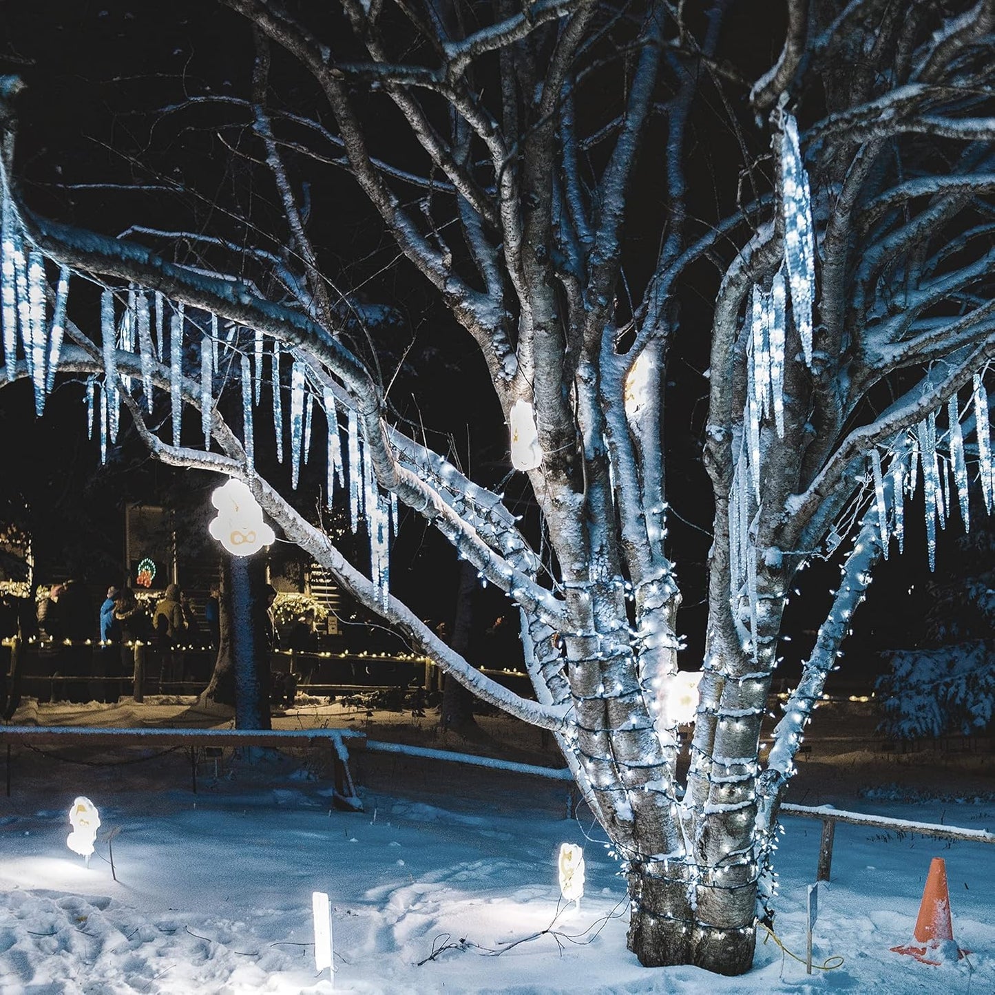 WATERGLIDE Meteor Shower Lights - 12" Outdoor Icicle Christmas Lights | 192 SMD LED Crystal Raindrop Decor