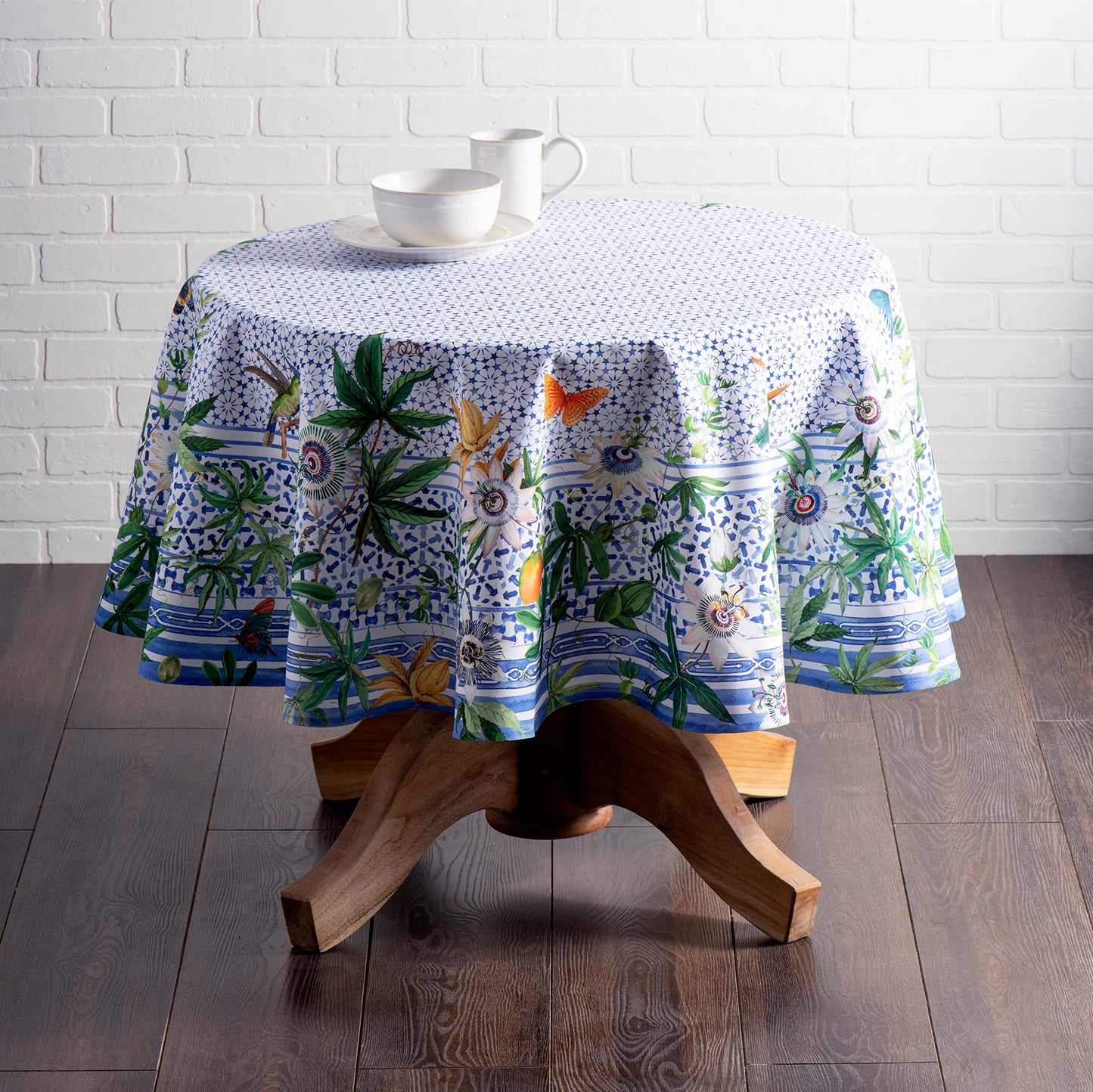 Maison d' Hermine Table Cloth Round Table 100% Cotton 63 Round Inches Tablecloth Reusable Decorative for Dining Kitchen Room Farmhouse Home Gifts for Mothers Day Spring Summer - Passiflora