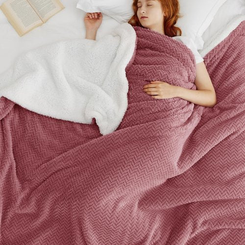 Bedsure Sherpa Fleece King Size Blanket for Bed - Herringbone Pattern, Thick and Warm, Soft Fuzzy Cozy Blanket for Winter, Dusty Pink, 108x90 Inches