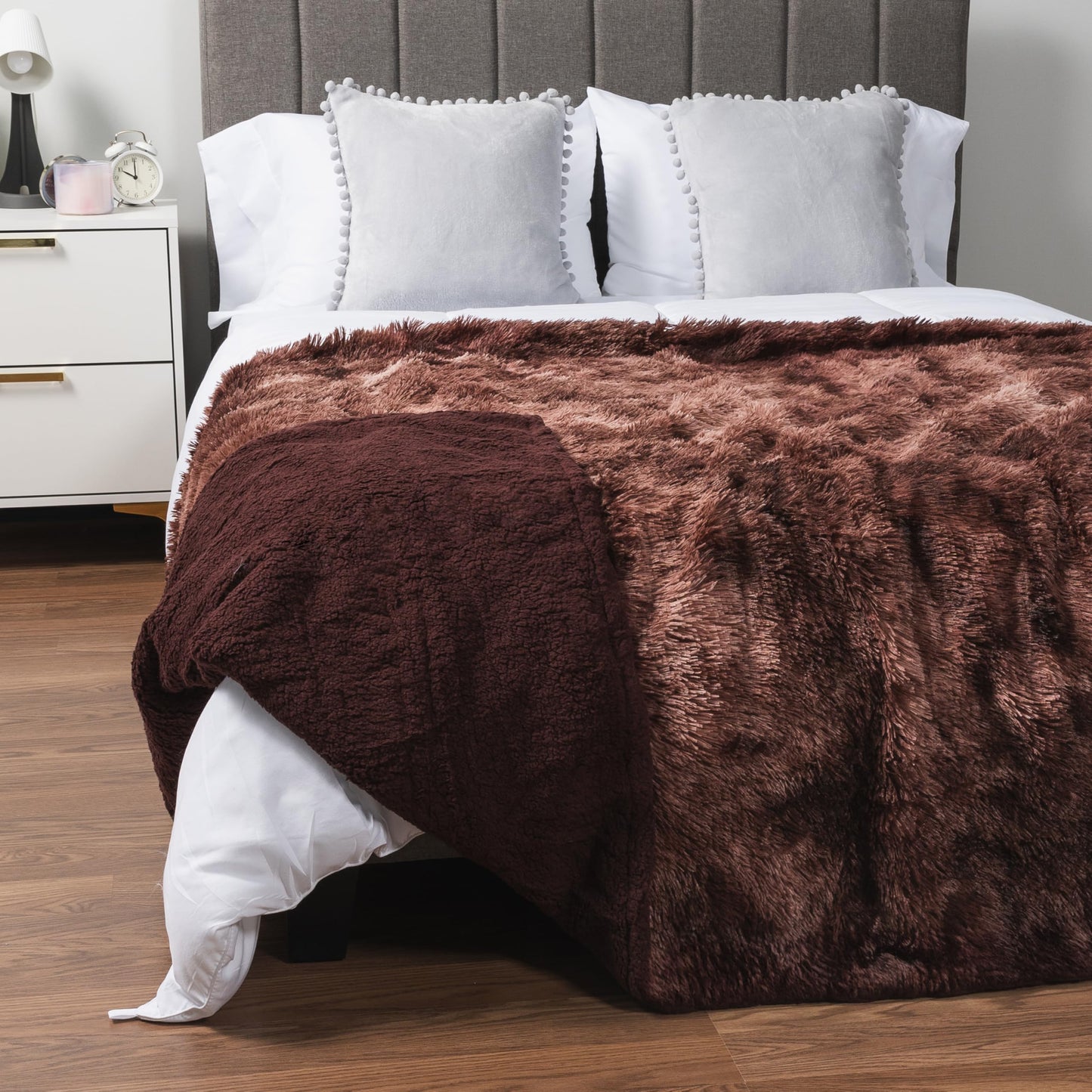PAVILIA Brown Fluffy Throw Blanket for Couch, Twin Bed, Fuzzy Blanket for Women Men, Furry Plush Warm Blanket Bed Sofa, Super Soft Thick Faux Fur Sherpa Blanket Throw, Tie-Dye, 60x80