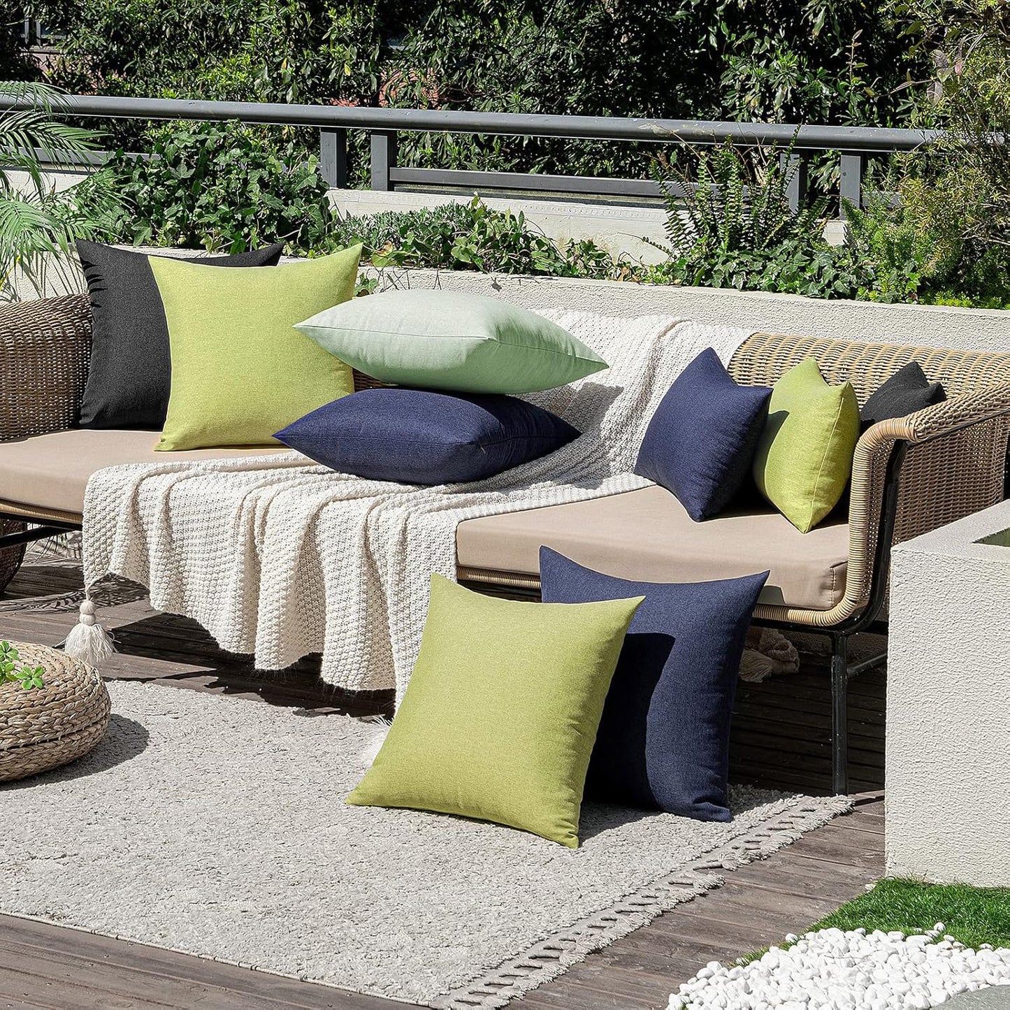 MIULEE Decorative Outdoor Throw Pillow Covers - Waterproof Faux Linen Cushion Cases | 22x22 Inch Black, Set of 2