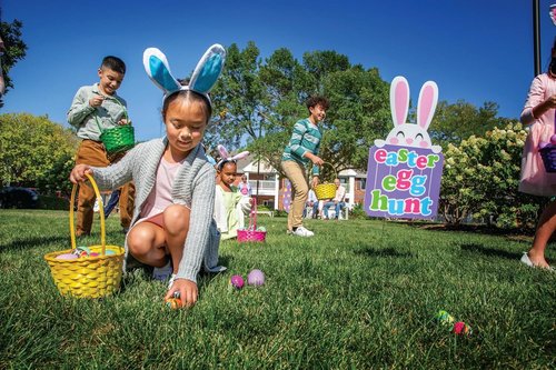 Fun Express Jumbo Easter Eggs Yard Signs - 18x24.5 Weather-Resistant Outdoor Decorations | 4-Pack for Lawn & Garden Parties