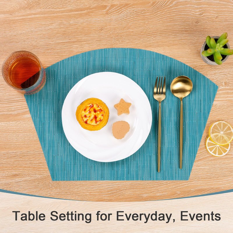 SHACOS Round Table Placemats Set of 7 Woven Vinyl Wedge Placemats with Centerpiece Heat Resistant Table Mats Wipe Clean (7, Teal Blue)