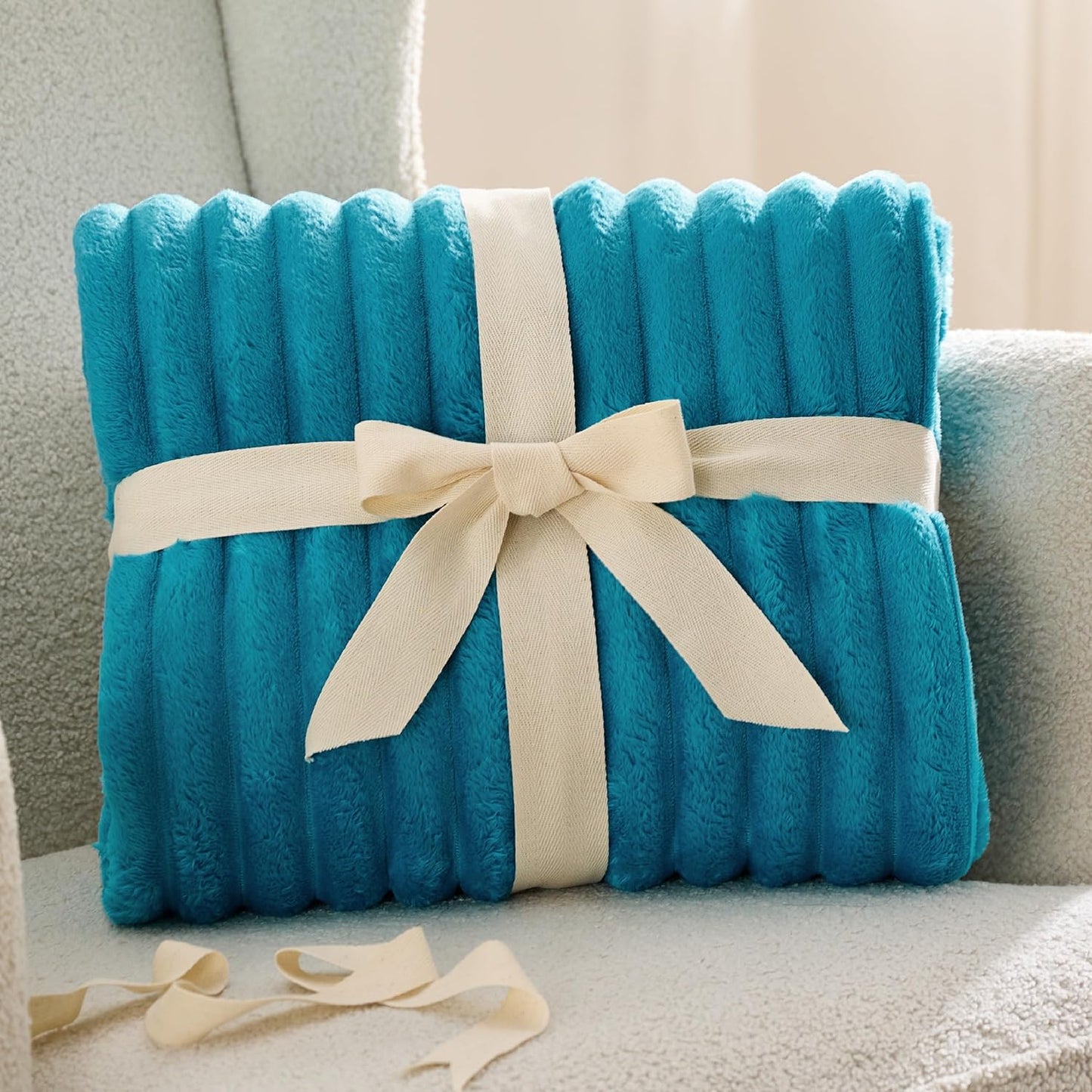 Bedsure GentleSoft Fleece Blanket - Cozy Teal Throw for Couch, Perfect for Women & Girls, 108x90 Inches