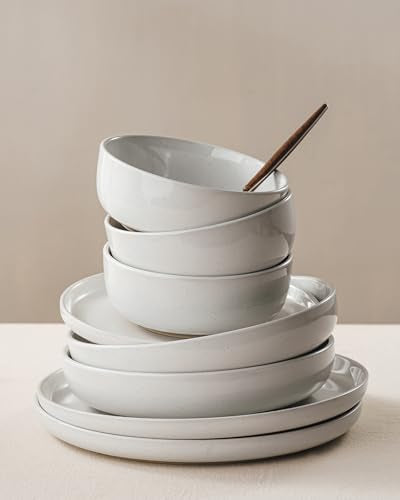 Famiware White 18-Piece Stoneware Dinnerware Set - Service for 6