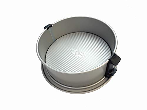 9-Inch Leak-Proof Nonstick Springform Pan for Cheesecake and Baking - USA Pan