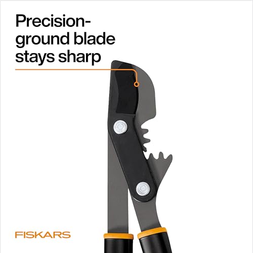 Fiskars 32-Inch PowerGear Bypass Lopper Tree Trimmer with 2-Inch Cut Capacity