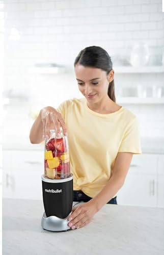 NutriBullet Pro 900W Single-Serve Blender Black Stainless Bundle