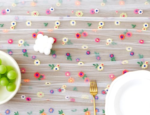 Wracra White Daisy Embroidered Cheesecloth Table Runner — 10ft x 28" W x 120" L