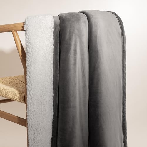 UGG Bliss Fleece Throw Blanket Charcoal Grey 50x70 for Couch & Bed