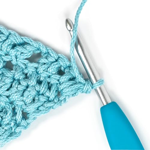 Crochet Hook Set with 10 Bright Color Handles - Amour Aluminum Needles