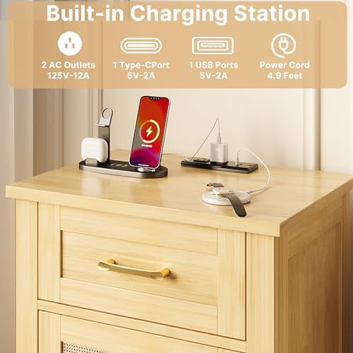 Decofy Set of 2 Rattan Nightstands with Charging Station, Drawer & Cabinet