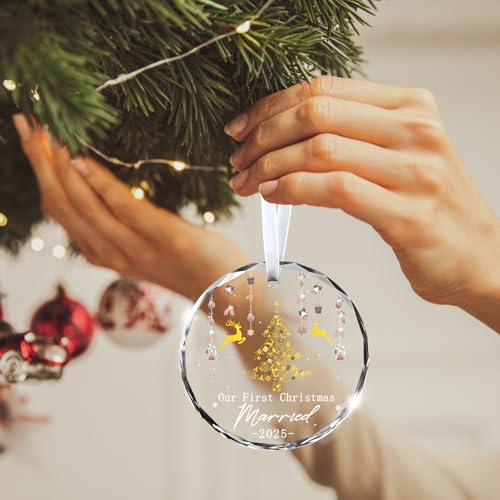 Our First Christmas Married Ornament 2025 - 3x3in Glass Gift Boxed (First Christmas Married 2025) rosulasi