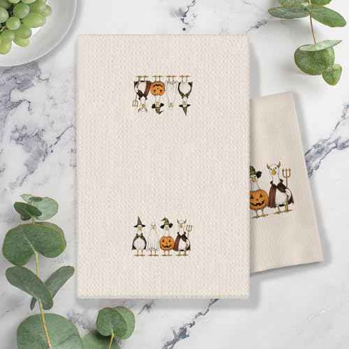 Halloween Goose Kitchen Towels, Goose Lover Gifts, Funny Halloween Witchy Pumpkin Ghost Geese Decorative Dish Tea Hand Towels for Kitchen Bathroom, 16x24 Inches