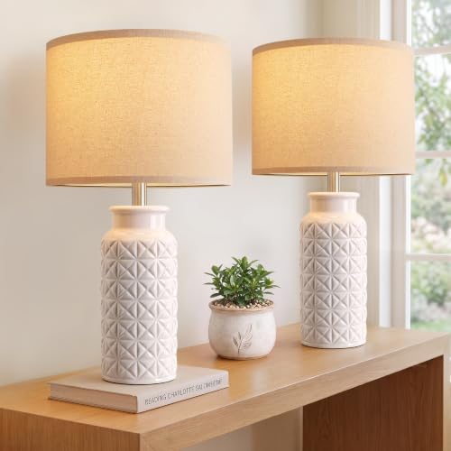 Innqoo 22.6-inch Modern Ceramic Bedside Lamps Set of 2 - White Nightstand Lamps for Bedroom
