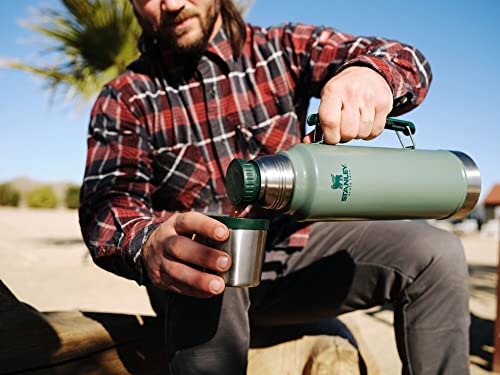 Stanley Classic Vacuum Bottle 1.5 Qt Hammertone Green Insulated Thermos