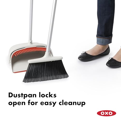 OXO Extendable Upright Sweeping Set with Dustpan – Large Off-White Broom & Dustpan