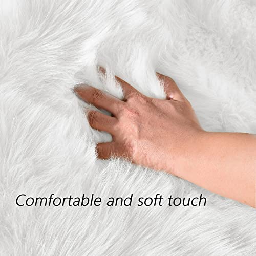 5' x 7' White Faux Sheepskin Rug - Washable Fluffy Area Rug for Living Room & Bedroom