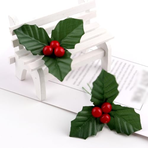 20 Pcs Christmas Holly Berries Faux Berry Flowers with Leaves Xmas Berry Picks Christmas Wreath Branches Christmas Vase Fillers Red
