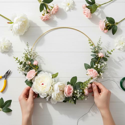 Leinuosen 12-Inch Table Centerpiece Set – 12 Gold Metal Wreath Rings with Glass Candle Holders and Wooden Stands
