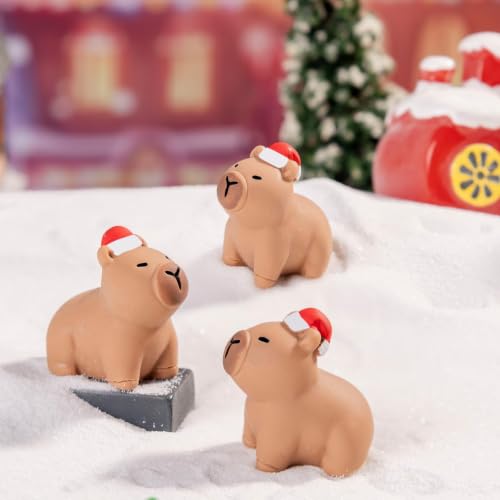 Christmas Capybara Figurines 60pcs - Mini Resin Holiday Decor & Gift Fillers