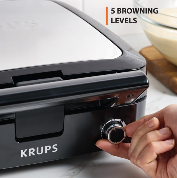 Belgian Waffle Maker 4-Slice Family Size Stainless Steel with Removable Plates