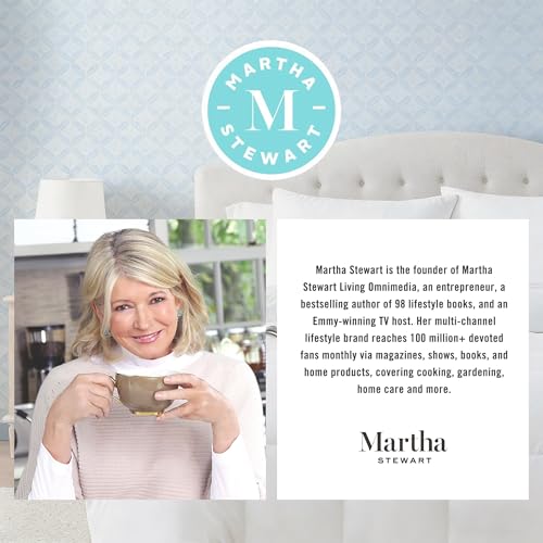Martha Stewart White Goose Feather & Down Fiber Comforter Queen All Season