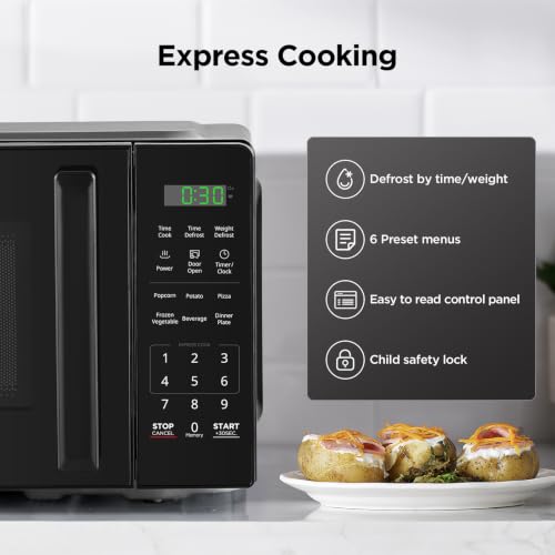 BLACK+DECKER 0.7 Cu Ft Countertop Microwave Oven, 700W, Child Safety, Black