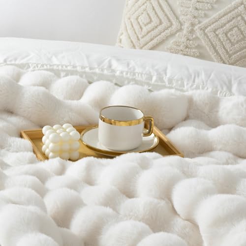 Touchat White Queen 90x90 Faux Fur Blanket - Ultra Soft Cozy Reversible Mink Throw for Couch & Bed