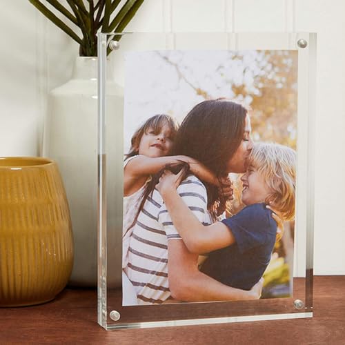 Airsnigi 8-Pack 5x7 Acrylic Magnetic Picture Frames - Clear Frameless Double-Sided Stands