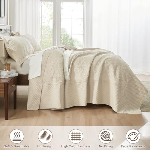 Qucover Oversized King Quilt Bedspread 132x 120, Extra Wide Alaska